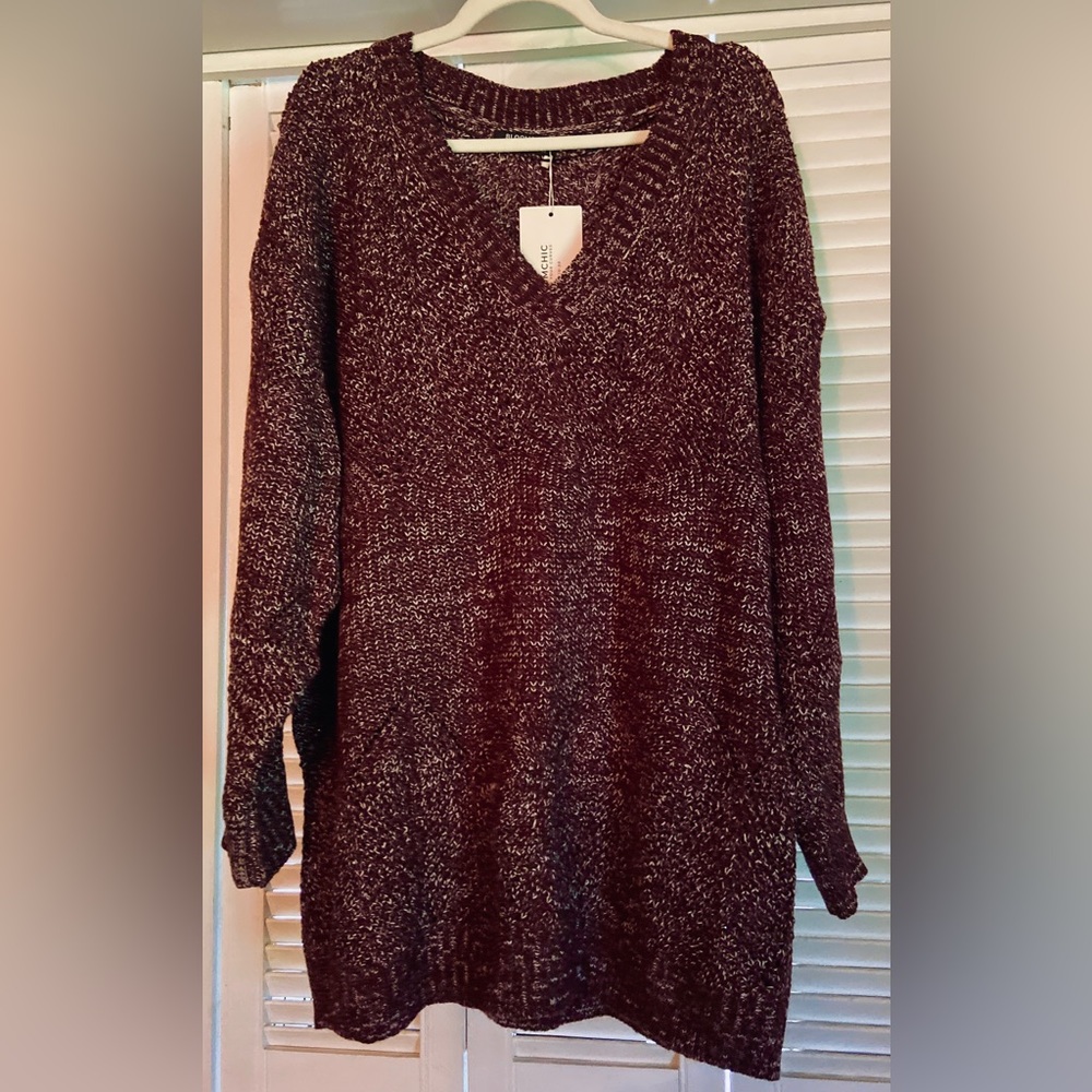 NWT BloomChic Burgundy/White Knit Sweater, Size 22/24W